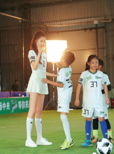 莱万为何被称为北约万？揭秘青少年体育趣闻